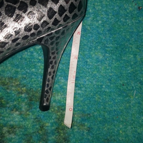 Jessica simpson heels - Picture 7 of 7